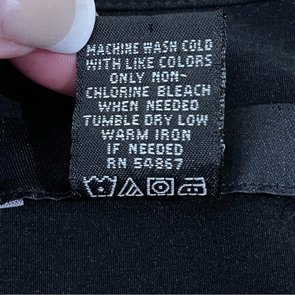 Express Stretch Black Button Down - Picture 12 of 12